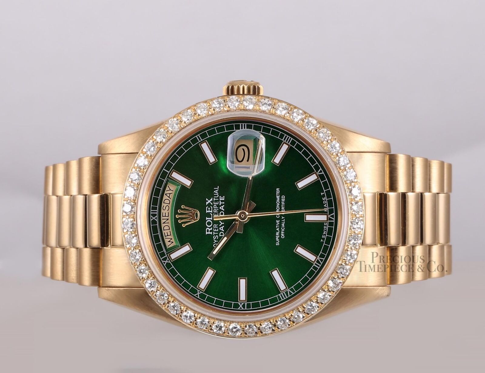 Rolex Day-Date 18238 Presidential 18k Gold Diamond Bezel 36mm-Green Stick Dial