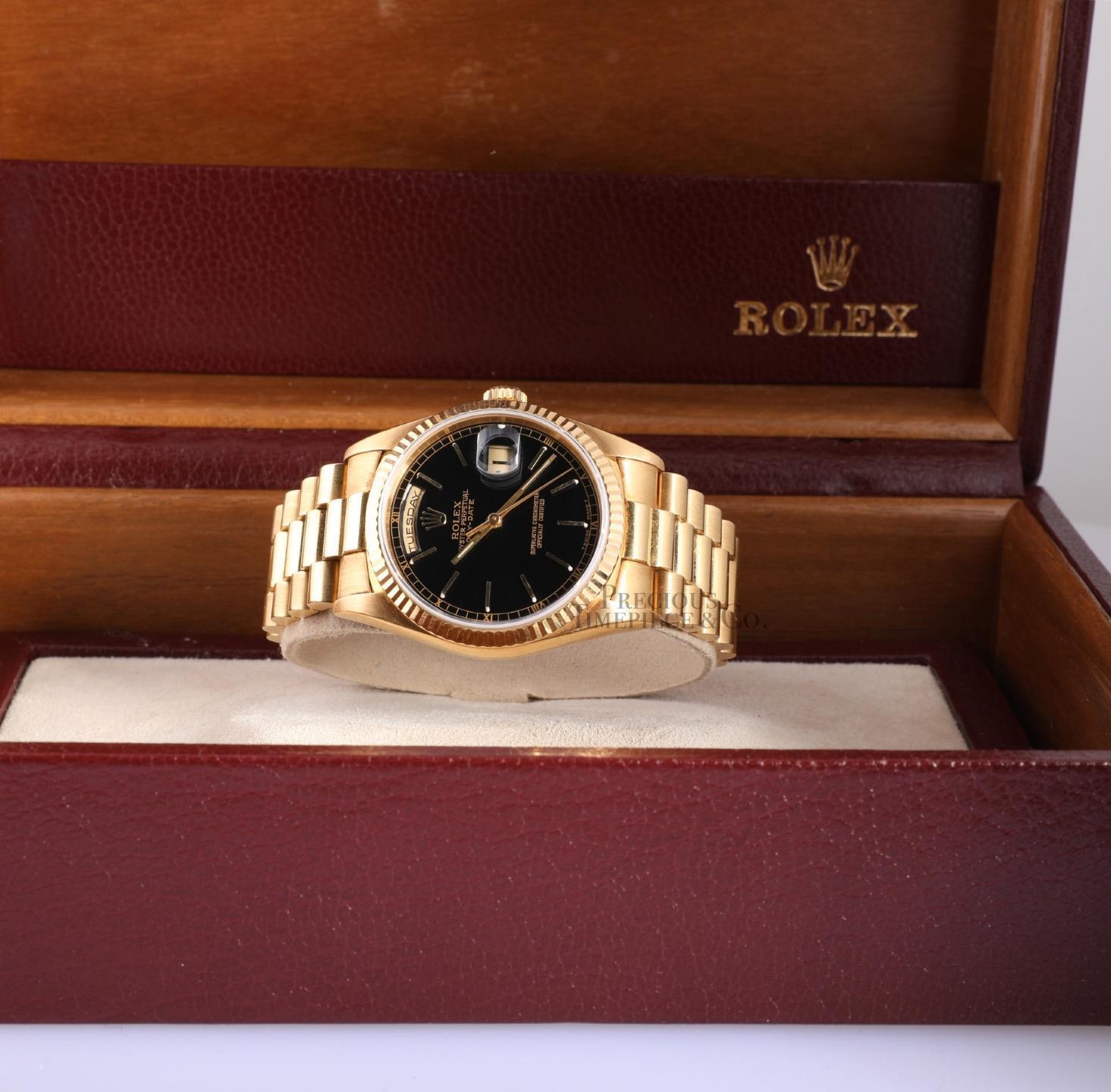 Rolex Day-Date 18238 Presidential- 18k Gold Fluted Bezel 36mm-Black Stick Dial